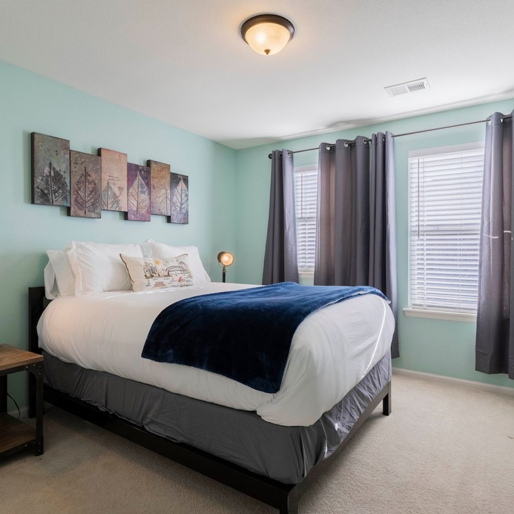 Bedroom 2 with queen bed