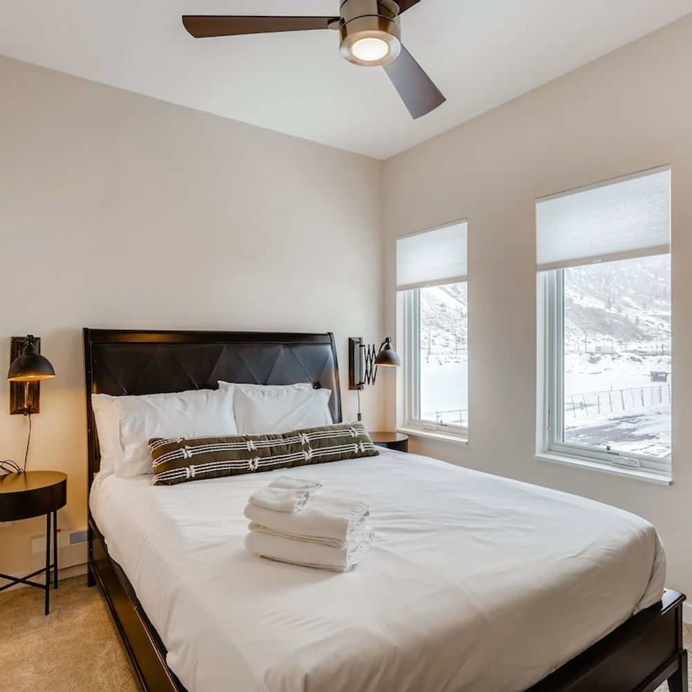 Queen Guest Room Located on second floor.