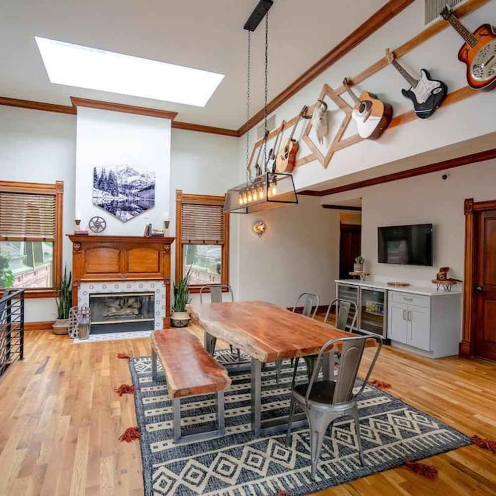 The upstairs common area