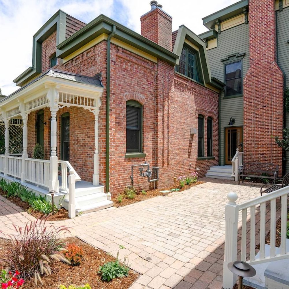 Front Entryway