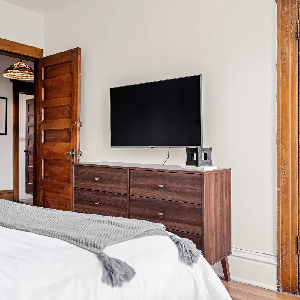 Bedroom 1 has a Smart TV