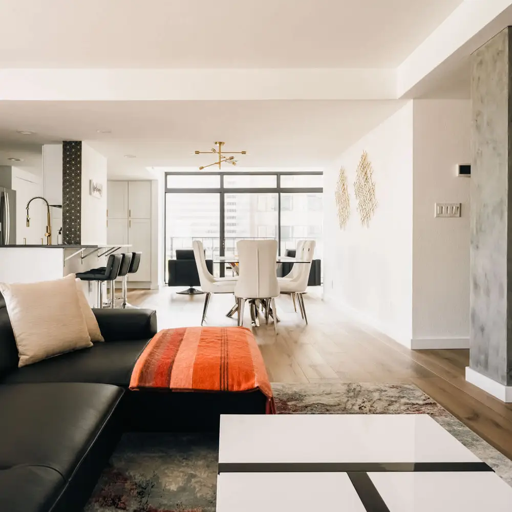 Living area *Fireplace is non-operational and not available for guest use*