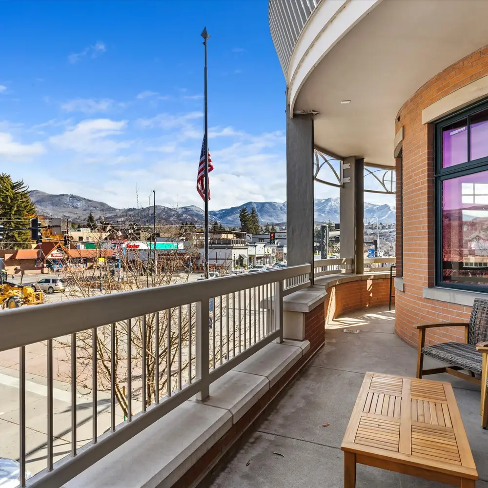 Balcony with mountain views