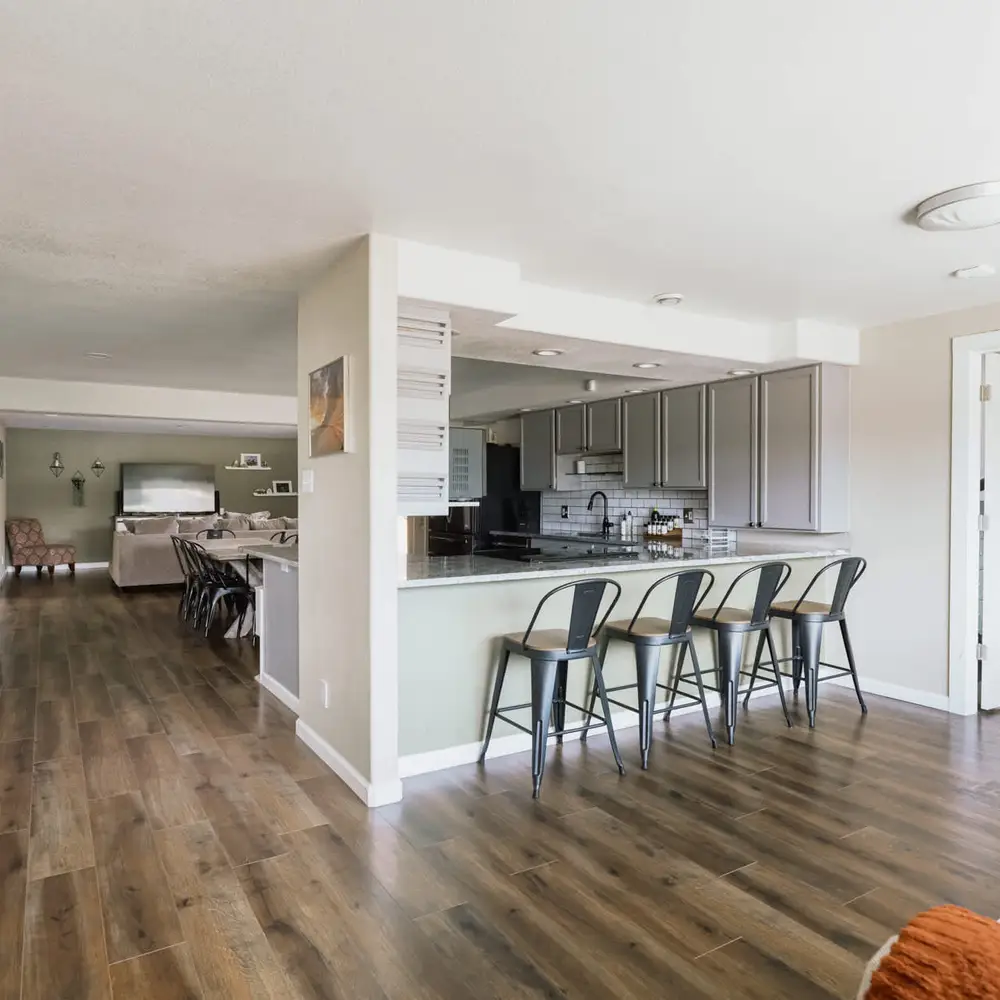 Entry view of kitchen and island seating