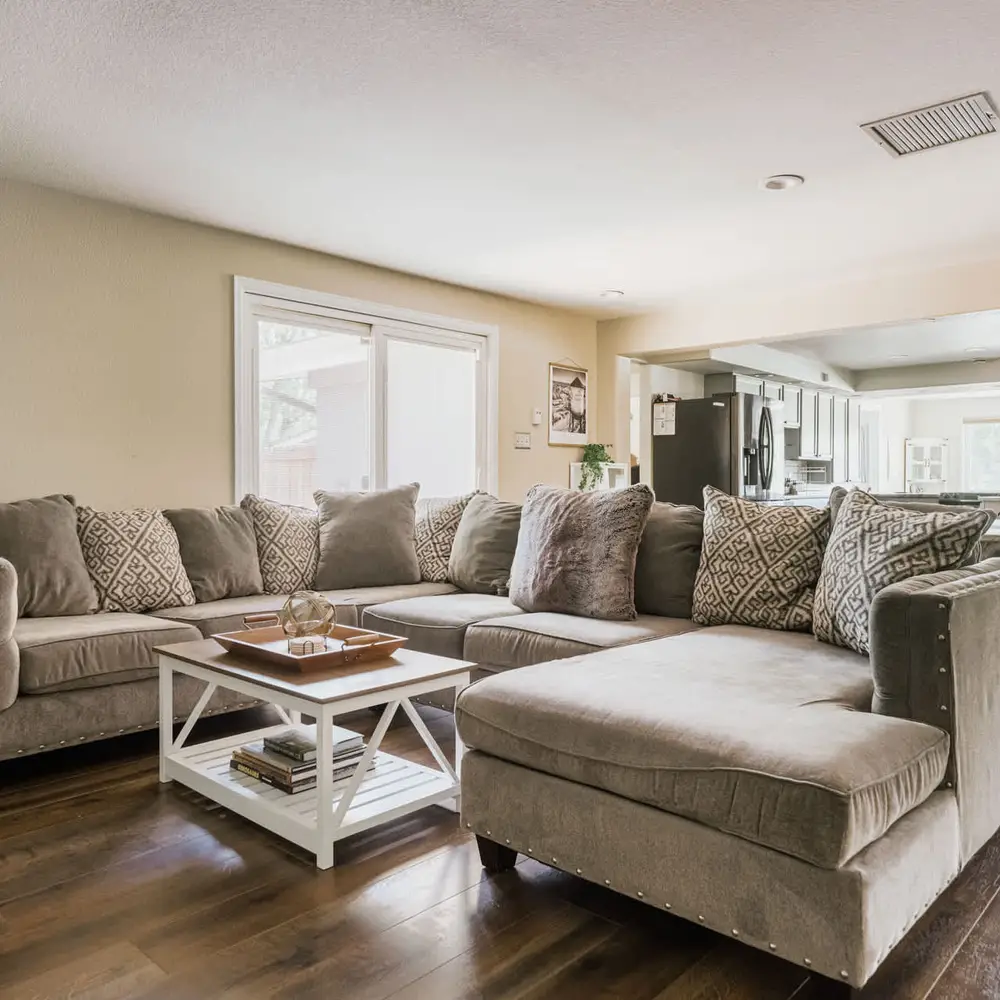 Living area seating