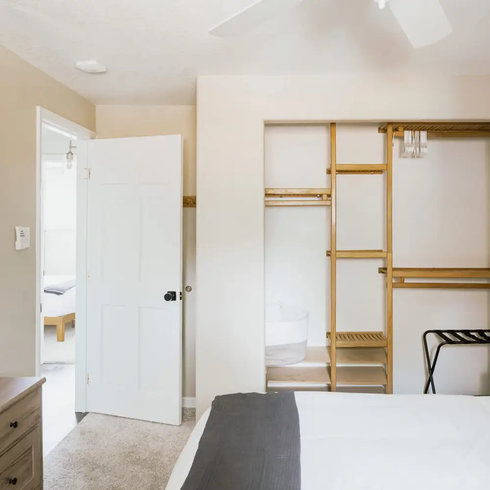 Bedroom 3 with king bed