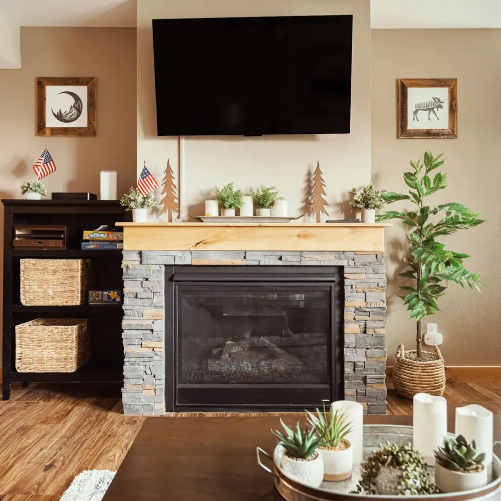 Gas fireplace in the living area