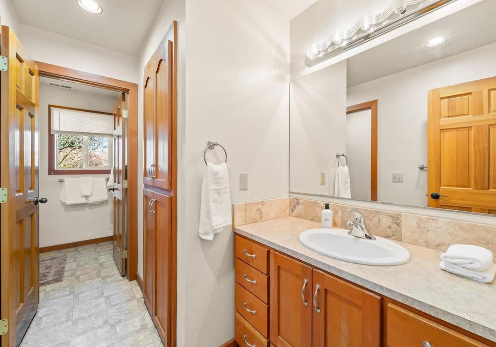 2of 4 bathrooms at the property.