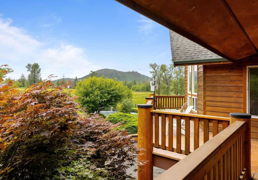 Panoramic views from outdoor patios.