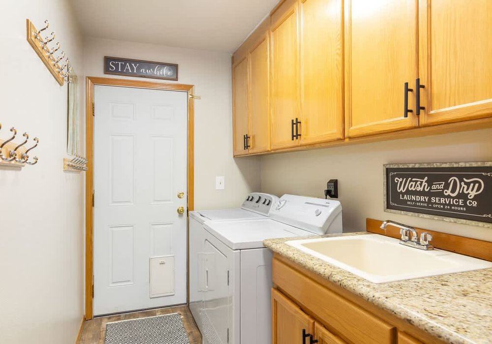 Full sizes washer and dryer for your use.