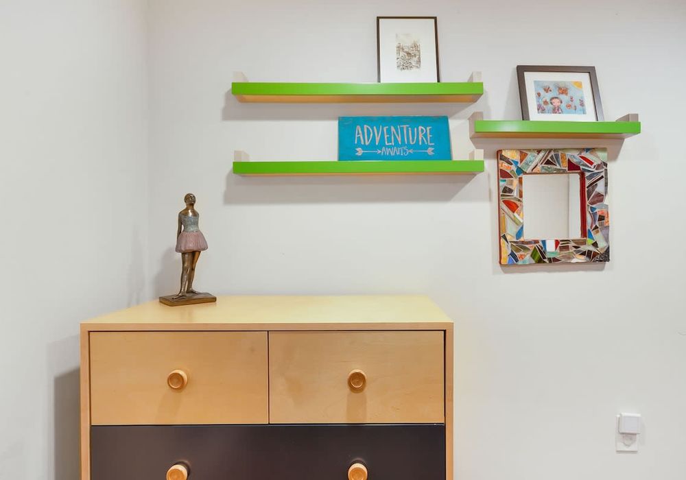 A blend of fun and relaxation: our kids' rooms are a paradise for little explorers to unwind and dream.