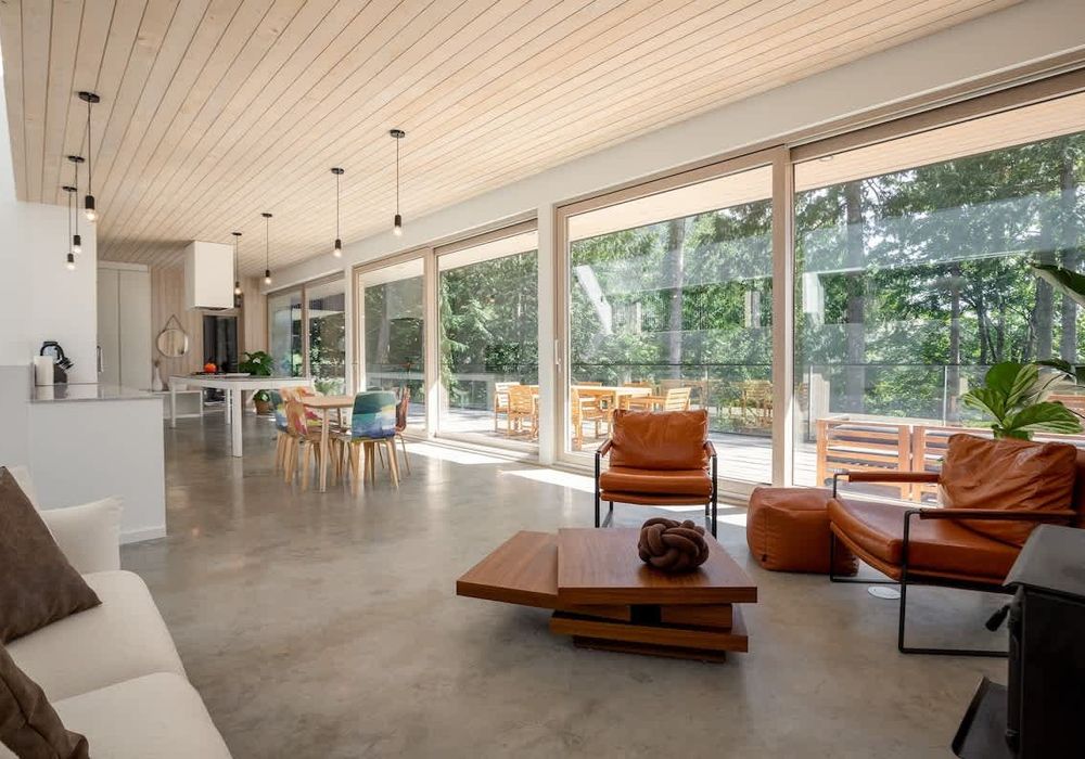 Open concept living at its finest!