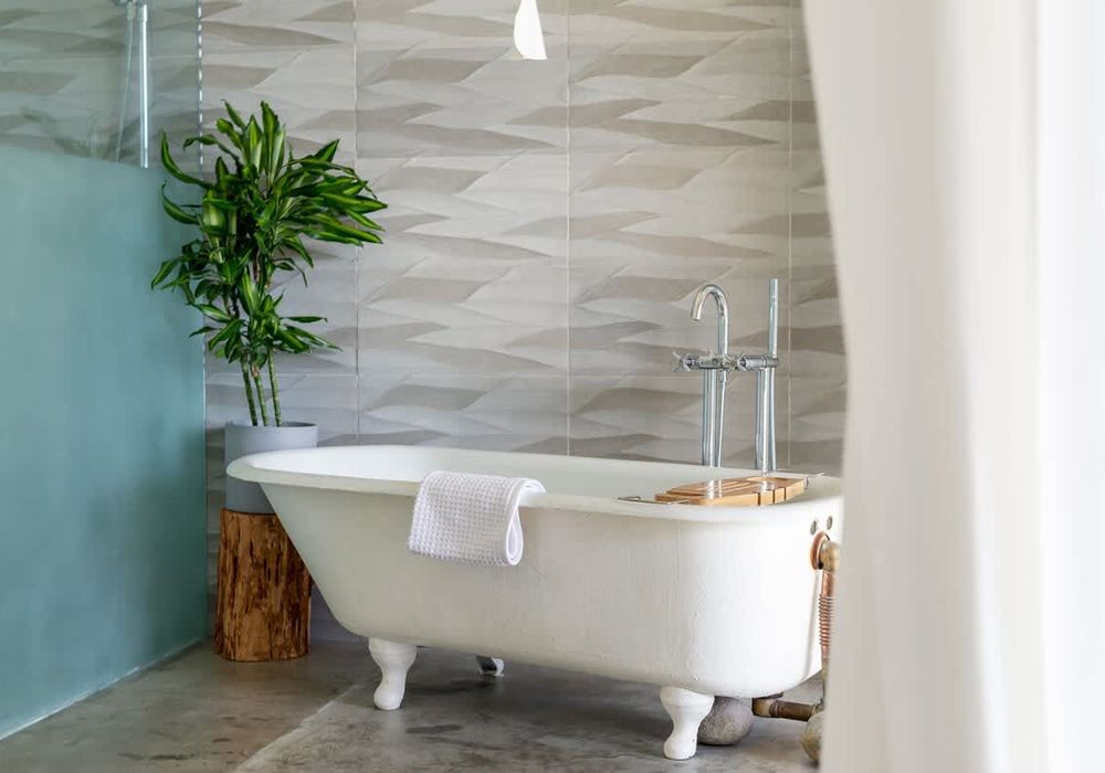 The primary bathroom, with separate shower and tub.
