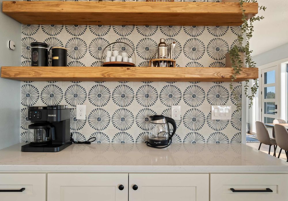 Make a full pot or single cup—everything you need is on hand.