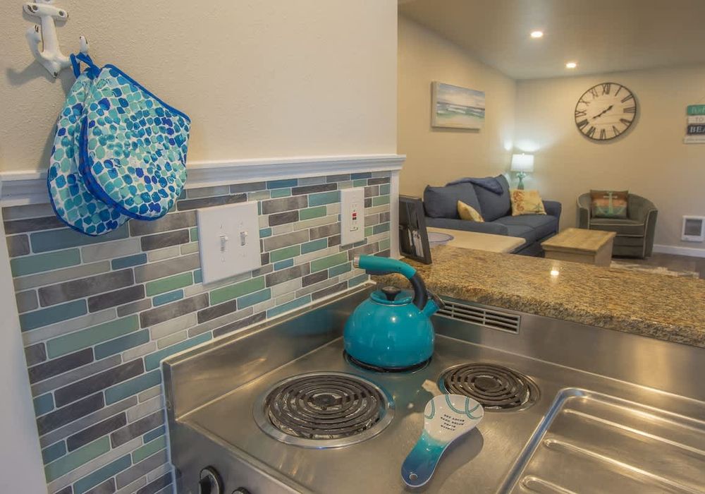 74906924 2d9e 45 UvrA7 homerunner