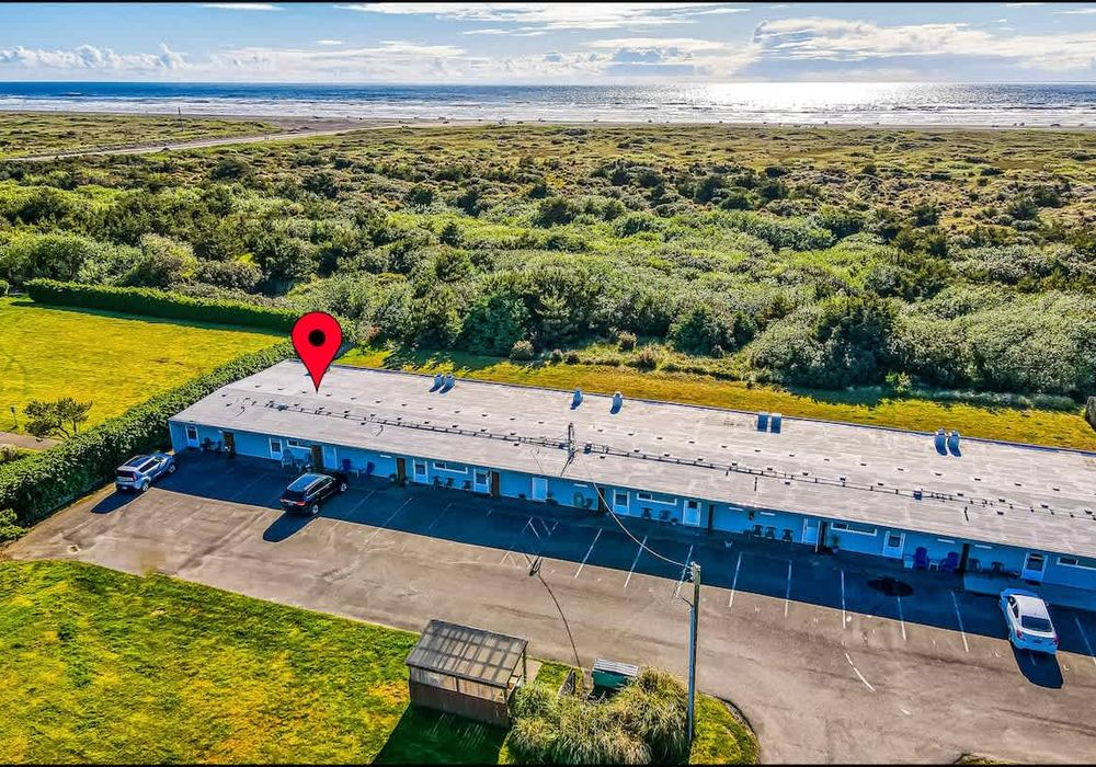 7717564f c0bb 4d F42Cw homerunner