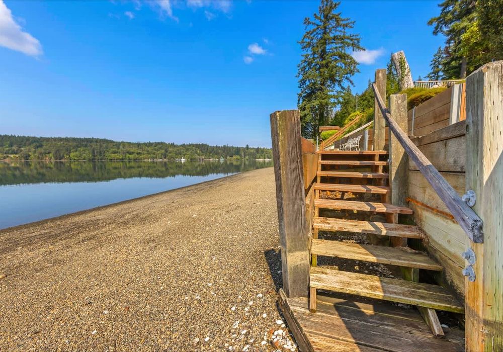 68eea679 21f6 44 1 jDb homerunner