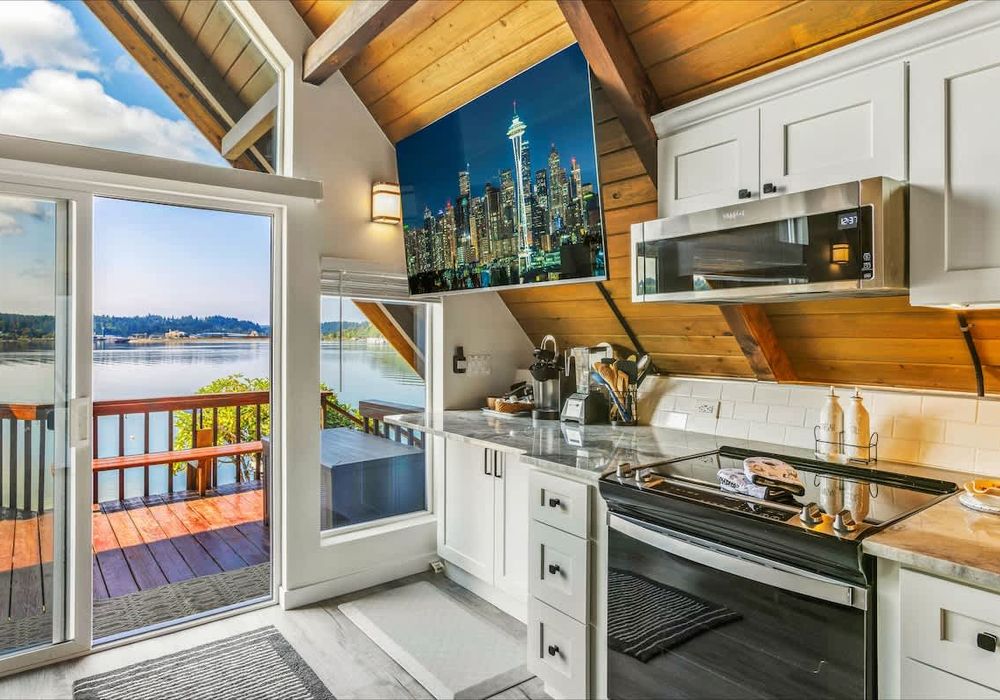 f46a461c 2582 4c CVKbL homerunner