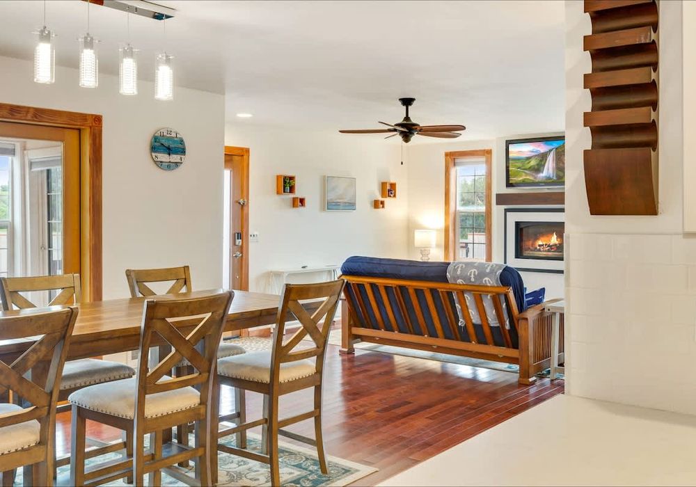 30ef08a3 2a4e 44 AsZaR homerunner