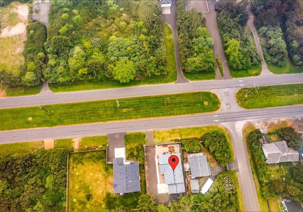 8801d41b cc51 40 X5CgX homerunner