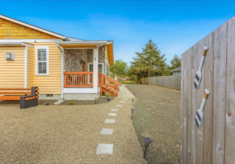 a0388d18 b3d3 40 ZY9vy homerunner