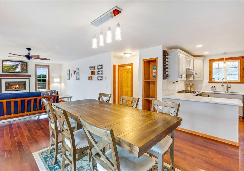 aa398af9 1ee9 44 HVUW homerunner