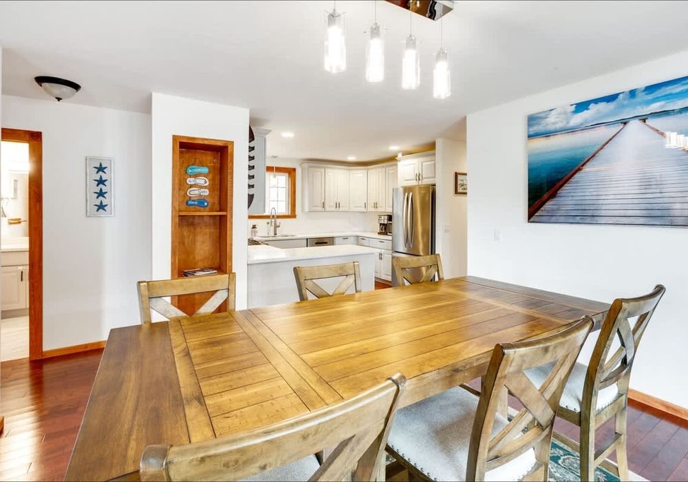 e16007bf 9e6e 4b I4YXO homerunner