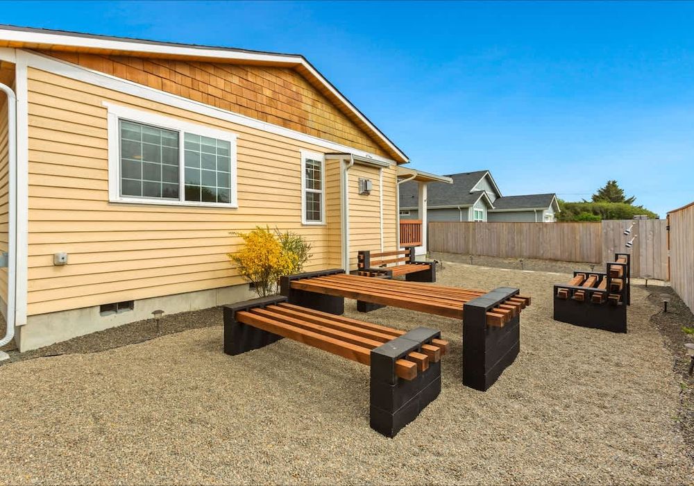 eaed517b 78a9 4d uoz8r homerunner