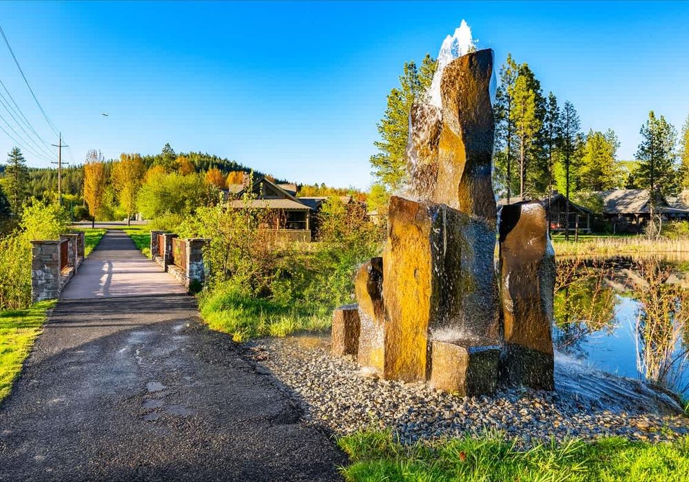 6c97aec2 7b33 4c qyRdX homerunner