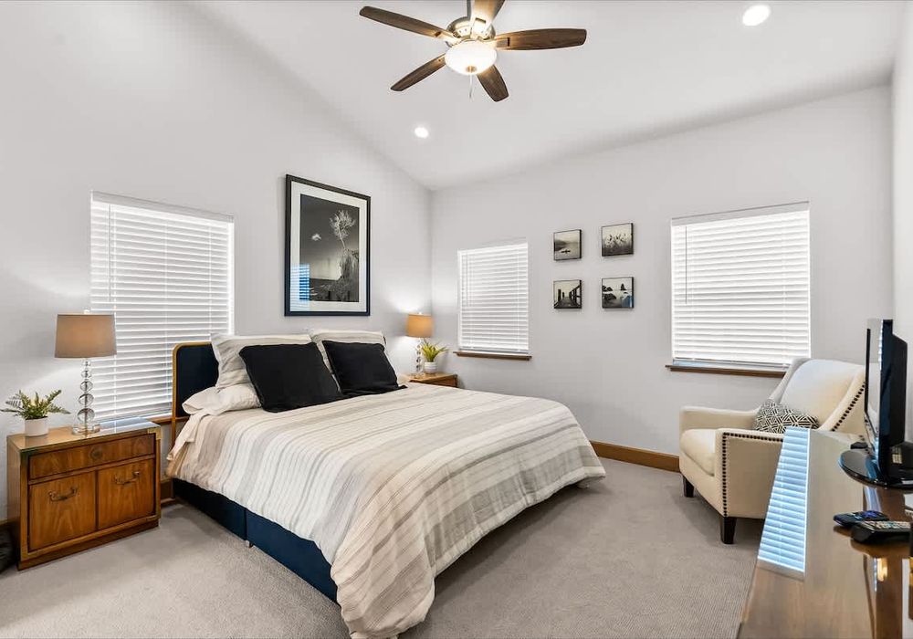 c96ca1d1 43e2 4b 4ZIEf homerunner