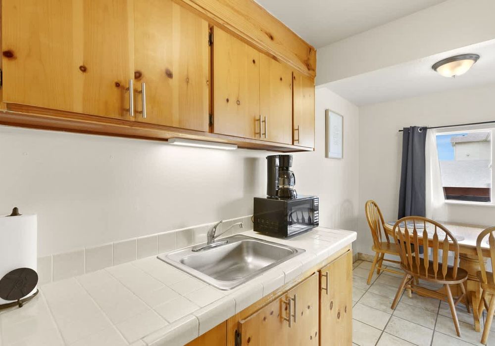 c5159338 7b0c 49 nV2cl homerunner