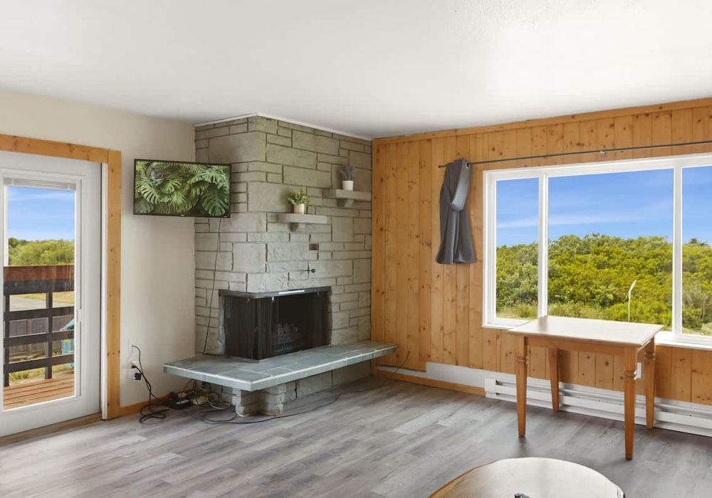 f604bf49 407b 4c U8FfA homerunner