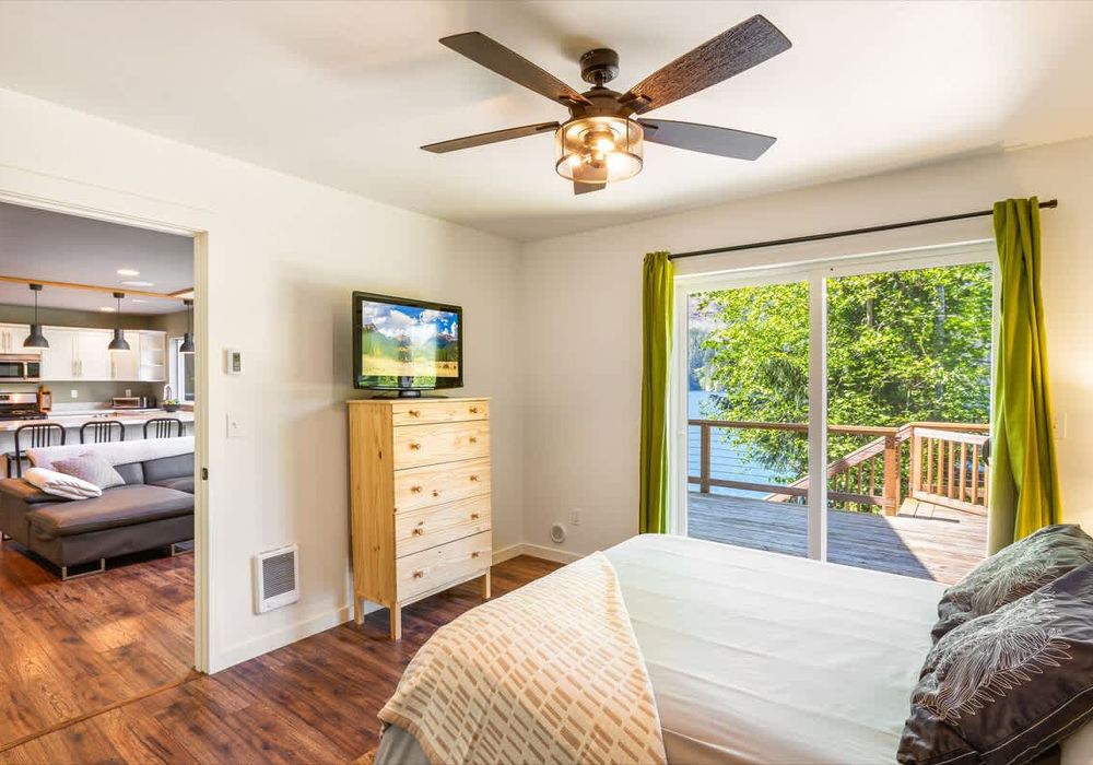 9ffb42d3 5b70 44 3umoe homerunner