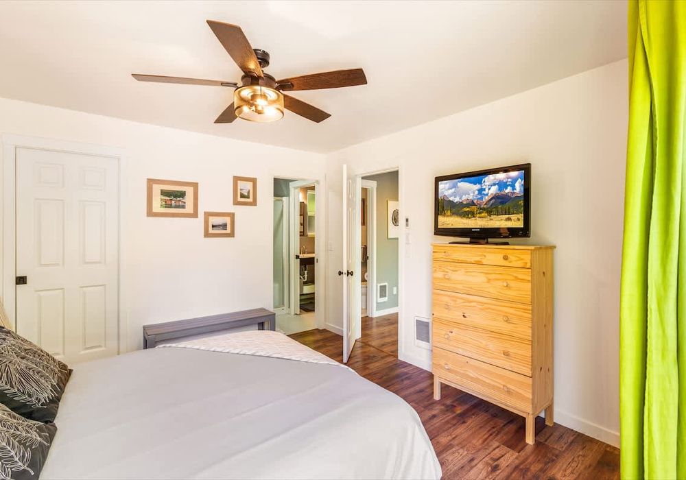 c7fd7827 b9d2 45 aYrF homerunner