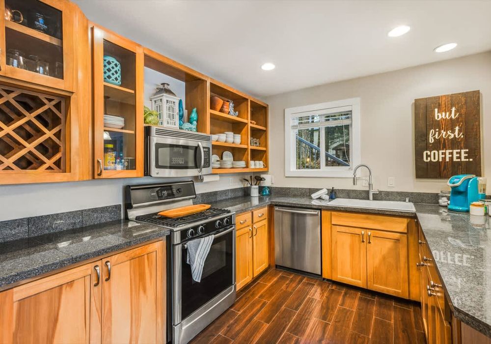 99816830 5e15 45 YJwGL homerunner