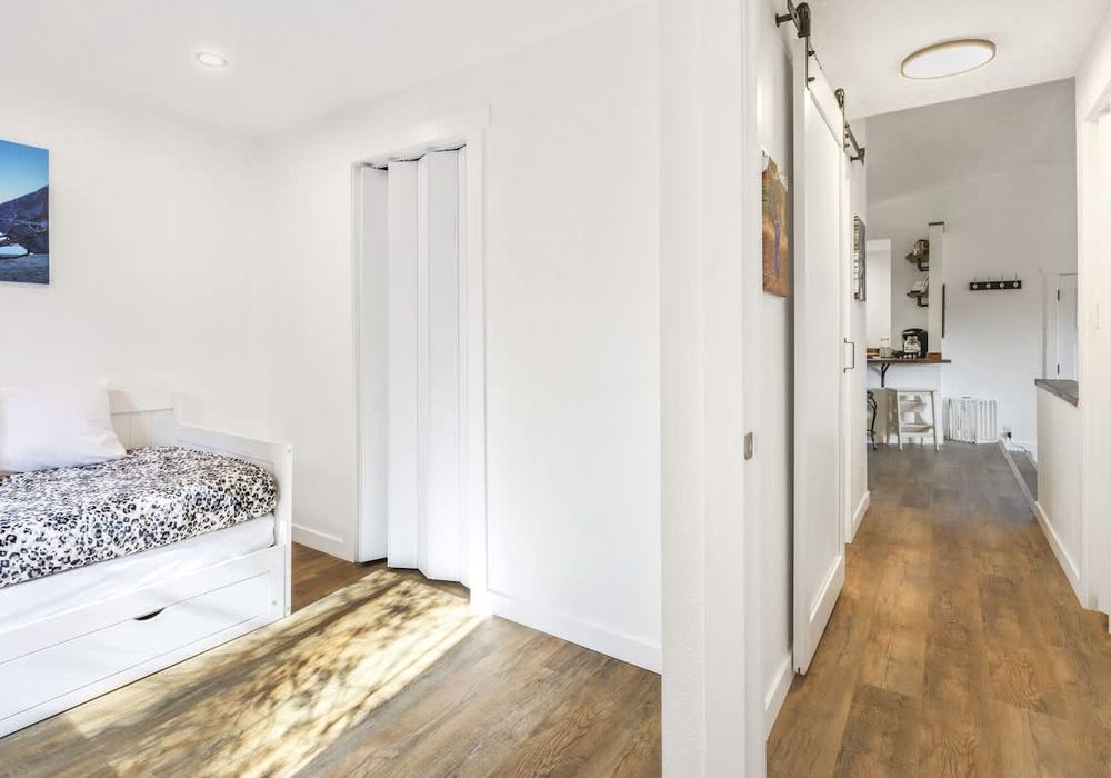 a1257c3a 9506 48 MMqU4 homerunner