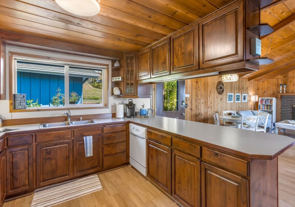 223661f6 df69 49 sl8g9 homerunner