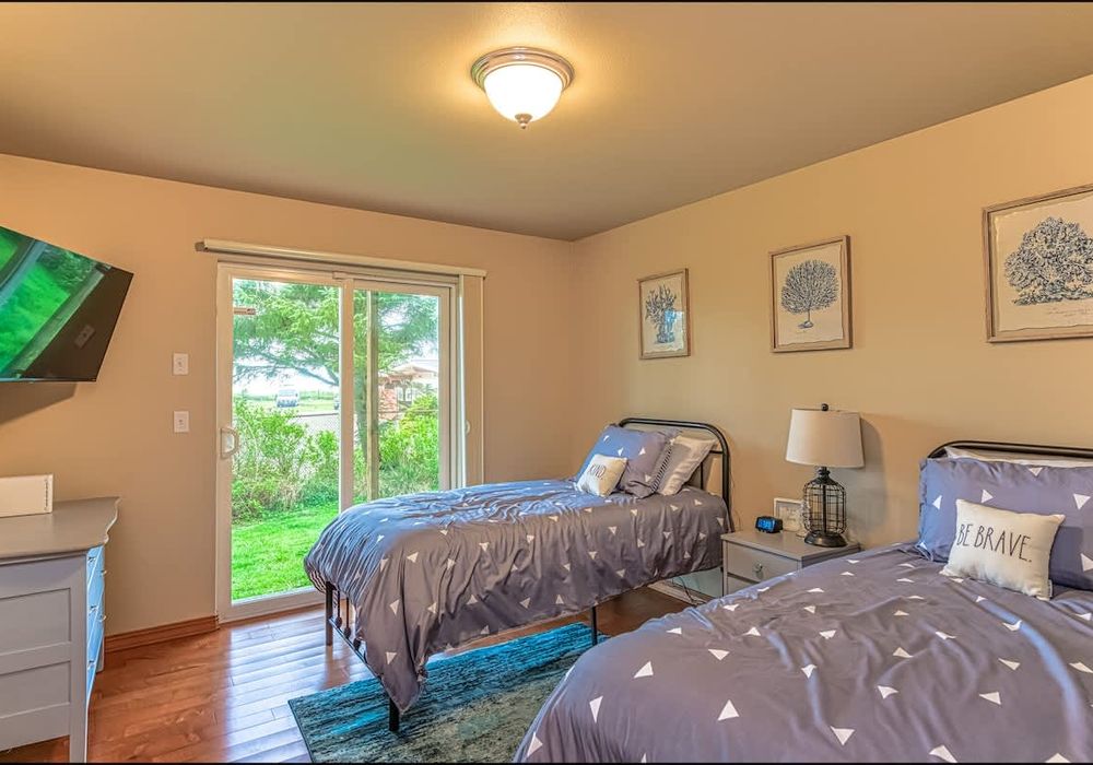 762099db 42d9 4a 0ucmy homerunner