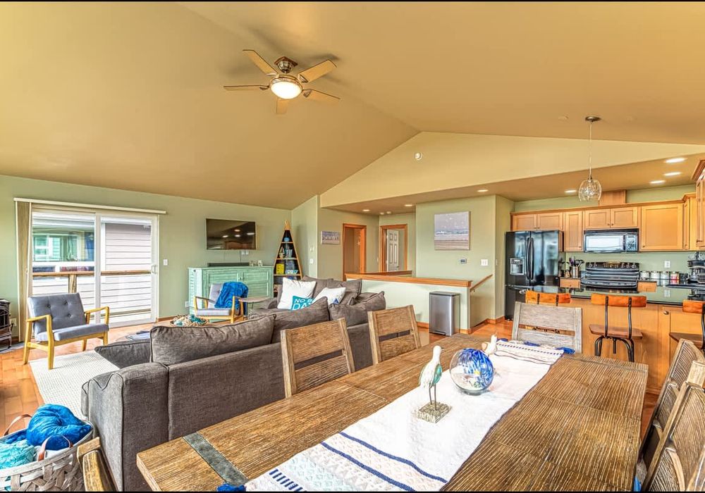 9dae5d57 c9db 4c 68m5O homerunner