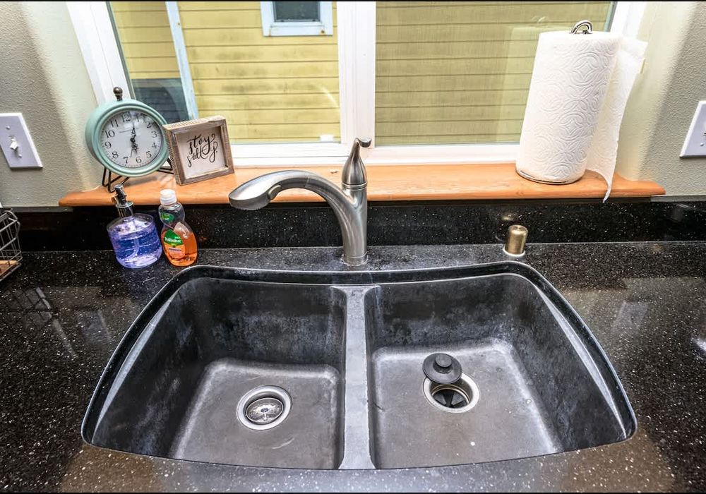 c38dce22 c89f 41 fRO6 homerunner