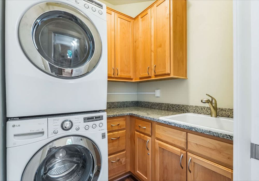 8913bbdd 9d4b 48 yUS6R homerunner