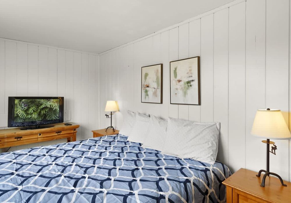 b37766dd 8f5d 4f EV900 homerunner