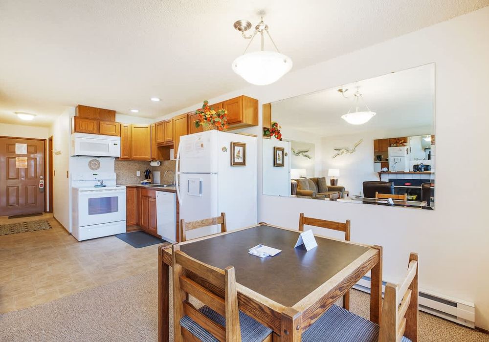 e9569214 f62e 48 vjdQu homerunner