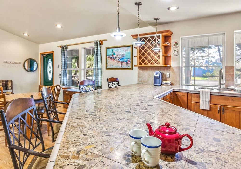 a0d4928d 4671 4b igw6F homerunner