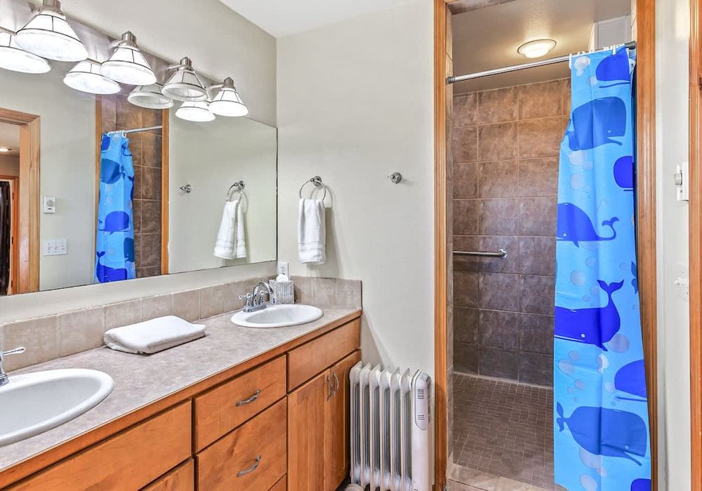 dec9929f 4c3a 4d ANH0W homerunner