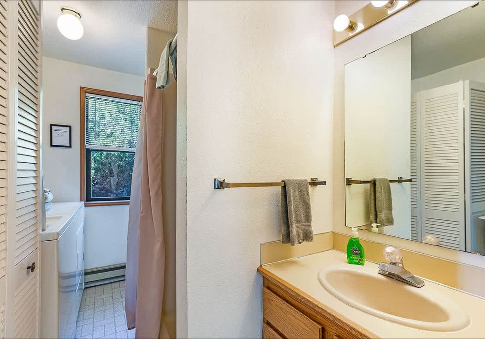 b6e61cf9 eeac 4f ih9jd homerunner