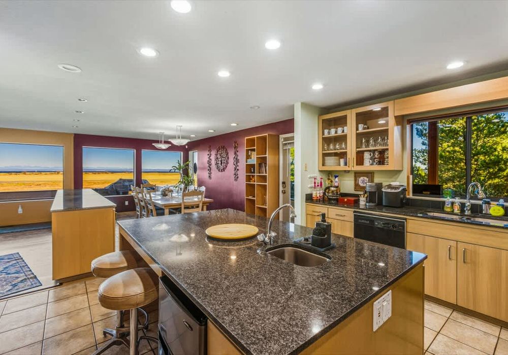 55f6323a f12d 43 ERfsh homerunner