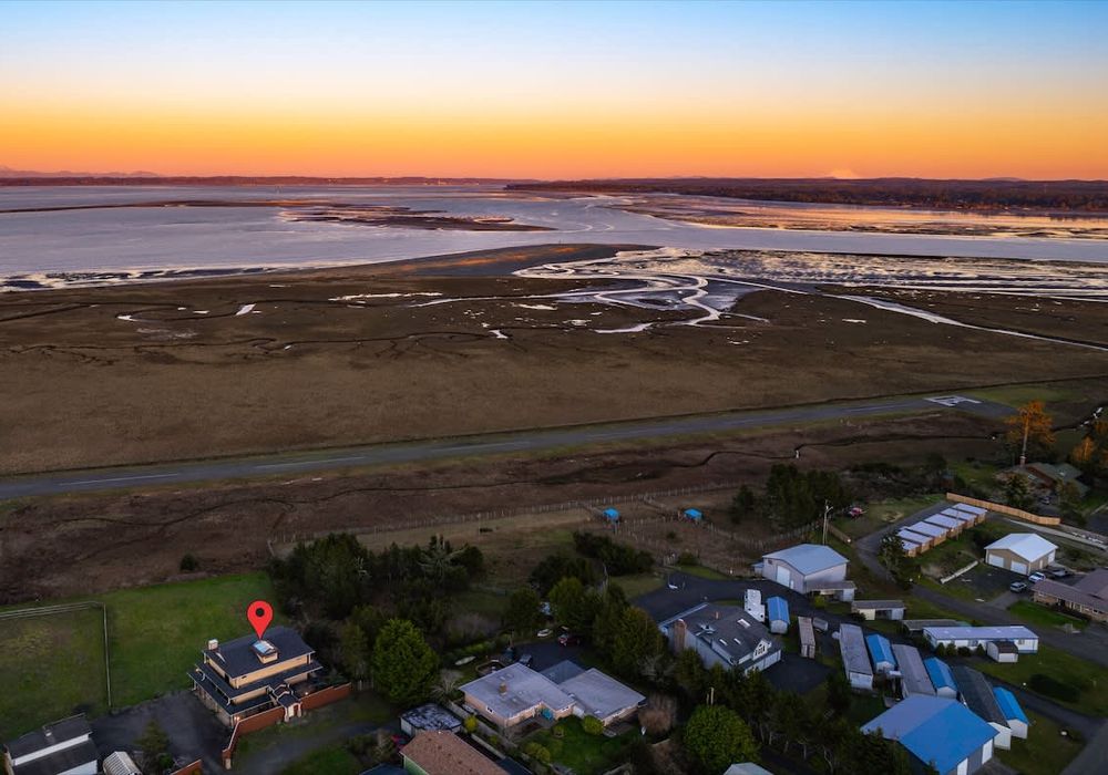 63c00075 146d 46 7 xzN homerunner