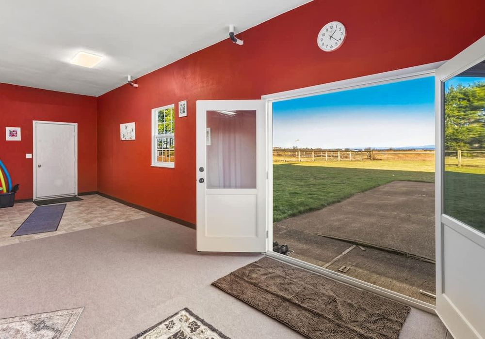 7eb84324 e03f 4b jzWLi homerunner