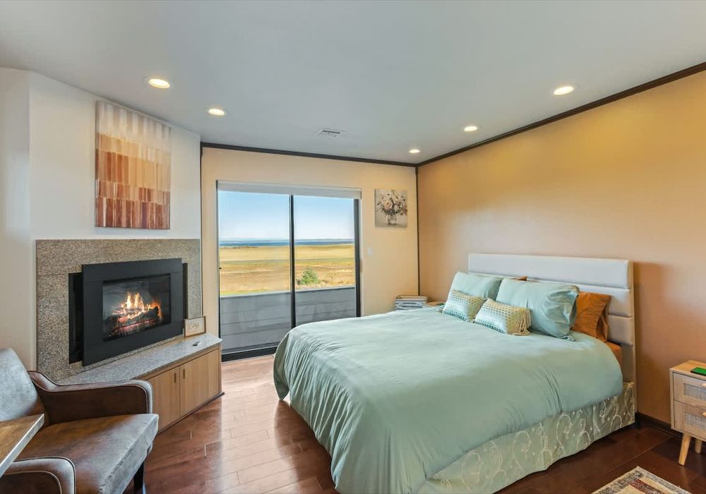 8d906a54 310d 43 D JjM homerunner